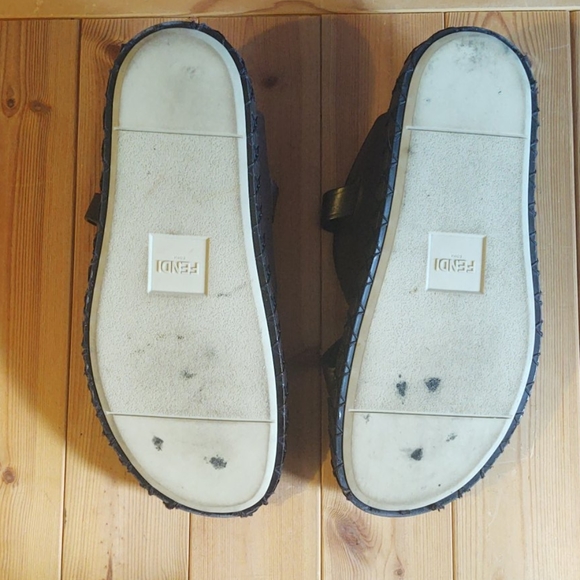 Fendi Men's Sandals Size 12 - Picture 5 of 16